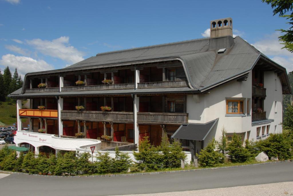 Hotel Berghof Sonnenalpe Nassfeld Exterior foto
